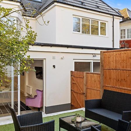 Star London Vivian Avenue 2-Bed Retreat With Garden Apartment The Hyde Bagian luar foto